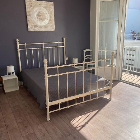 Appartement Des Tilleuls 1 Er Etage Royan Buitenkant foto